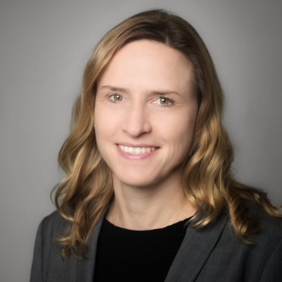 Dr. Julia Hitzbleck